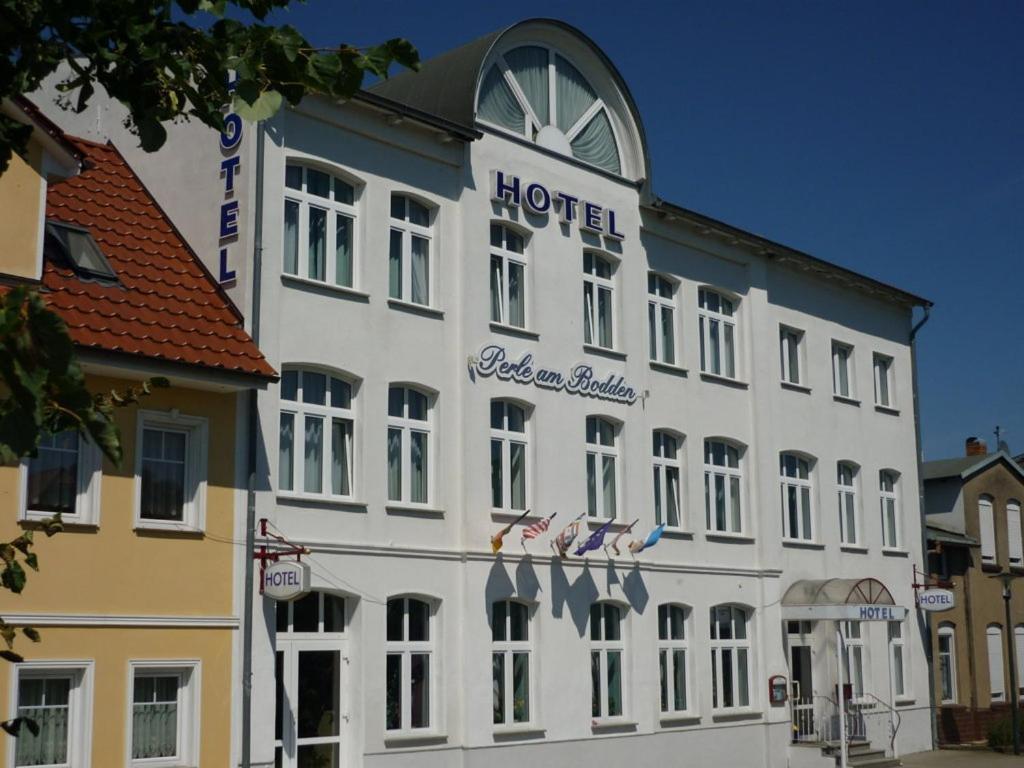 Hotel Perle am Bodden Ribnitz-Damgarten Exterior foto